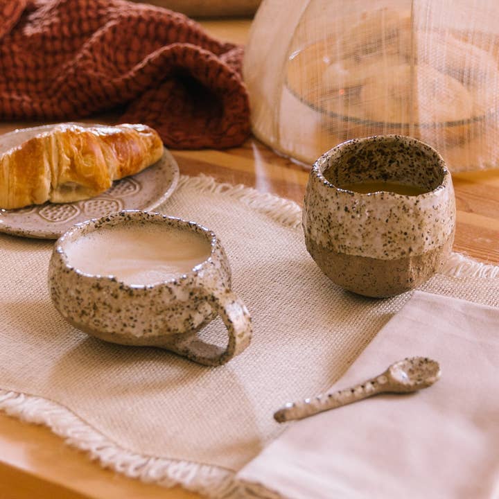 Tazza Argilae per la vendita all'ingrosso da parte di Passaro de Seda