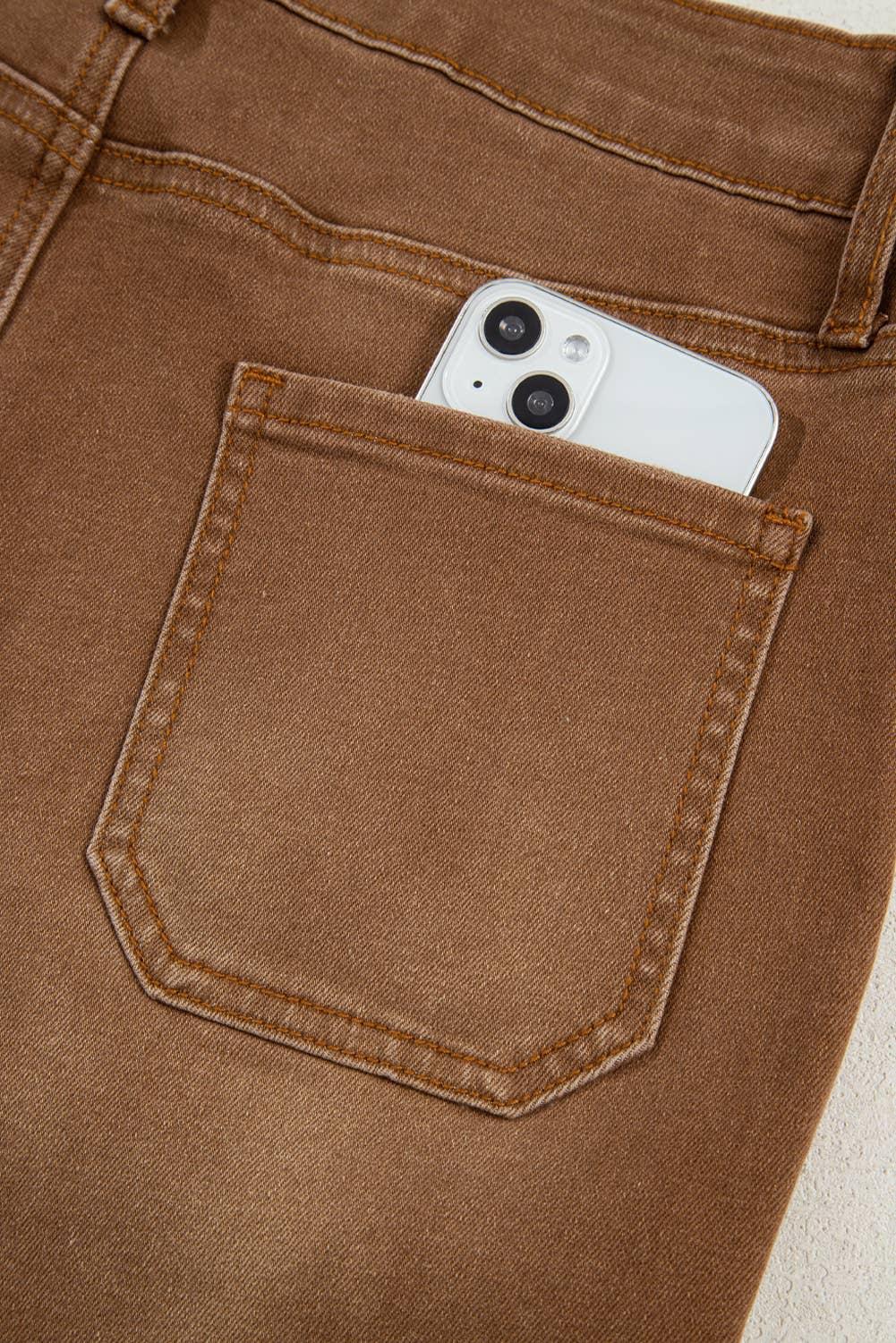 Babs + Birdie - Vendita all'ingrosso Jeans - Donna - Ezra | Jeans a Vita Alta con Gamba Ampia e Taglio Corto3