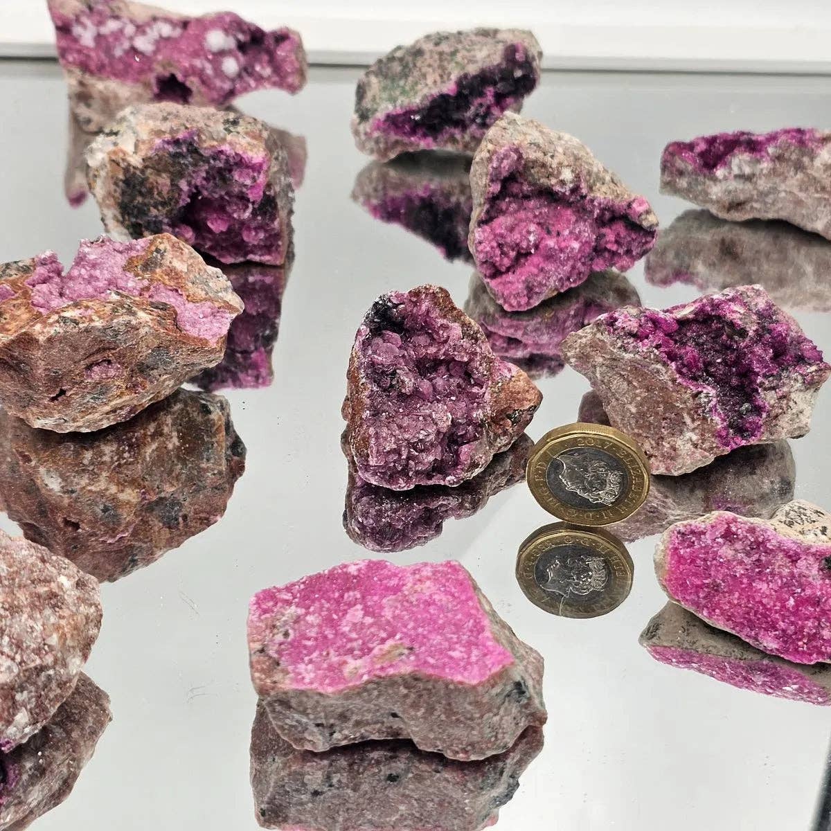 Distinction Crystals – wholesale Spiritual stone/crystal – Small Natural Cobalt Calcite Pink Crystal2