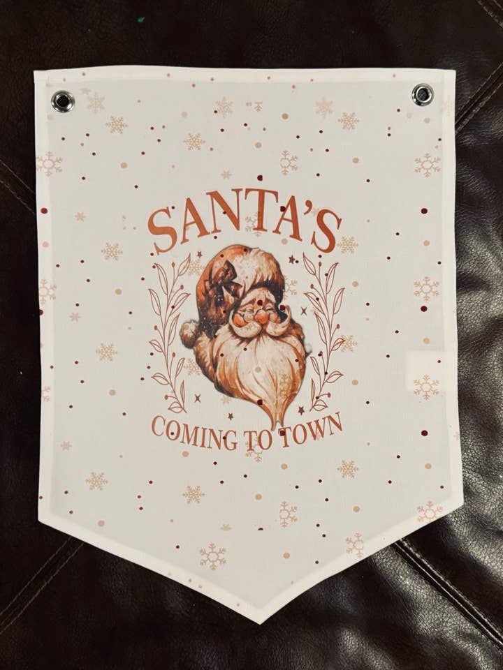 De kerstman komt naar de stad Canvas Pennant voor wholesale door Buck Wild Hacienda