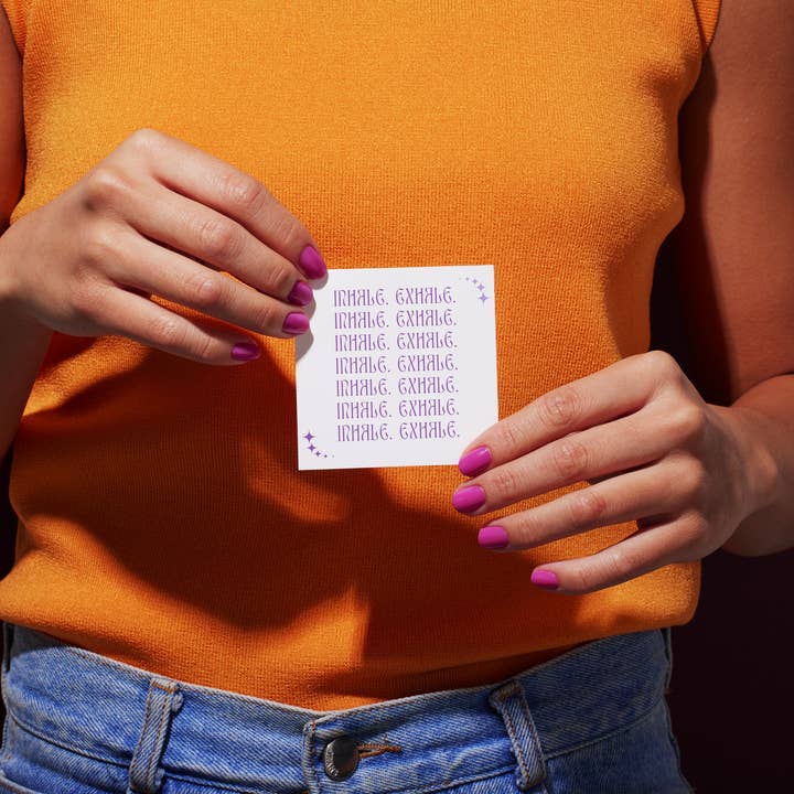 Inspira. Expira. Autocolante. por atacado de Vairagya Yogashala