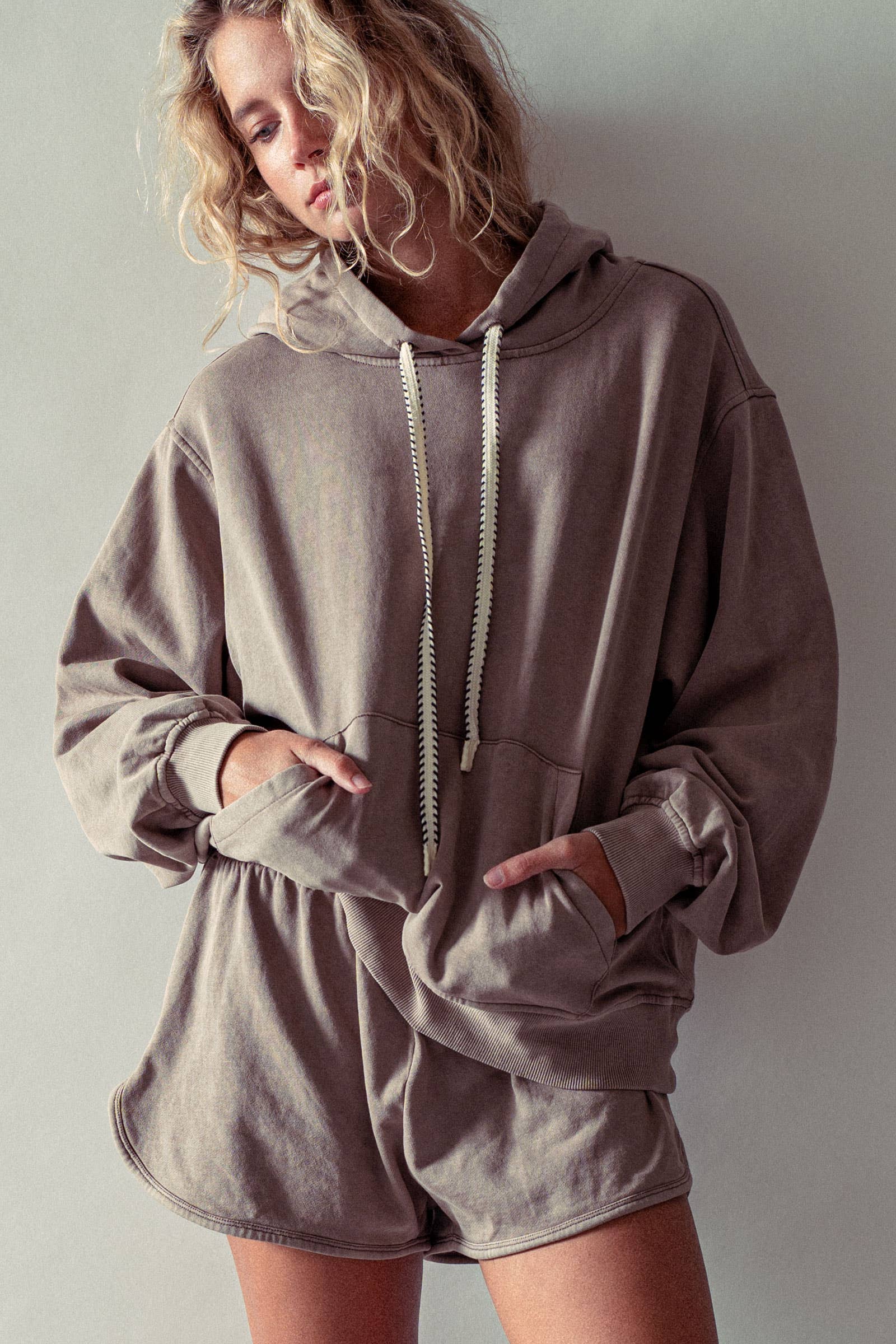 Urban Daizy - Wholesale Hoodie - Women's - Vintage Wash Oversized Brushed Hoodie30