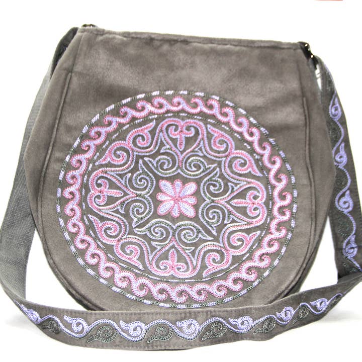 Mongulai – Großhandel Umhängetasche - Damen – Kazakh bestickte Tasche3