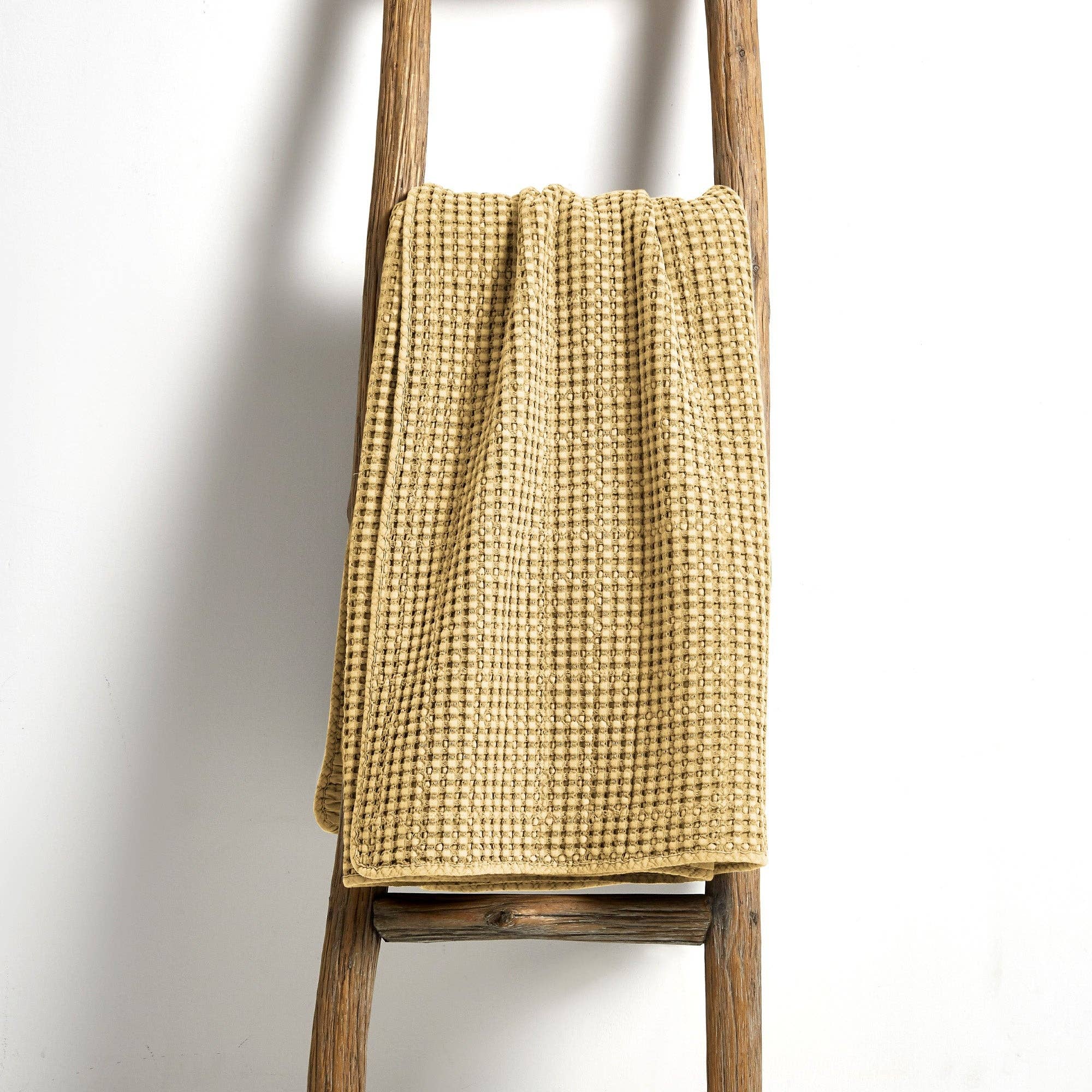 Levtex Home - Wholesale Throw Blanket - Mills Waffle Quilted Throw38