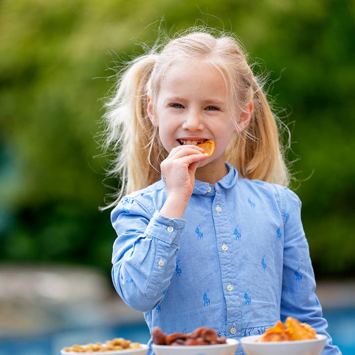 Deliciomo Foods Inc - Wholesale Dried/Dehydrated Fruit - Organic Dried Mulberries, 8.8 oz6