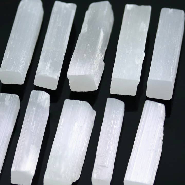 Selenite sticks small - 4 pieces for wholesale by Moon and Jai