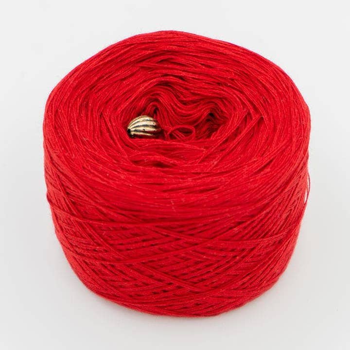 Filato intrecciato monocromatico «rosso papavero» per la vendita all'ingrosso da parte di Chiemseegarn