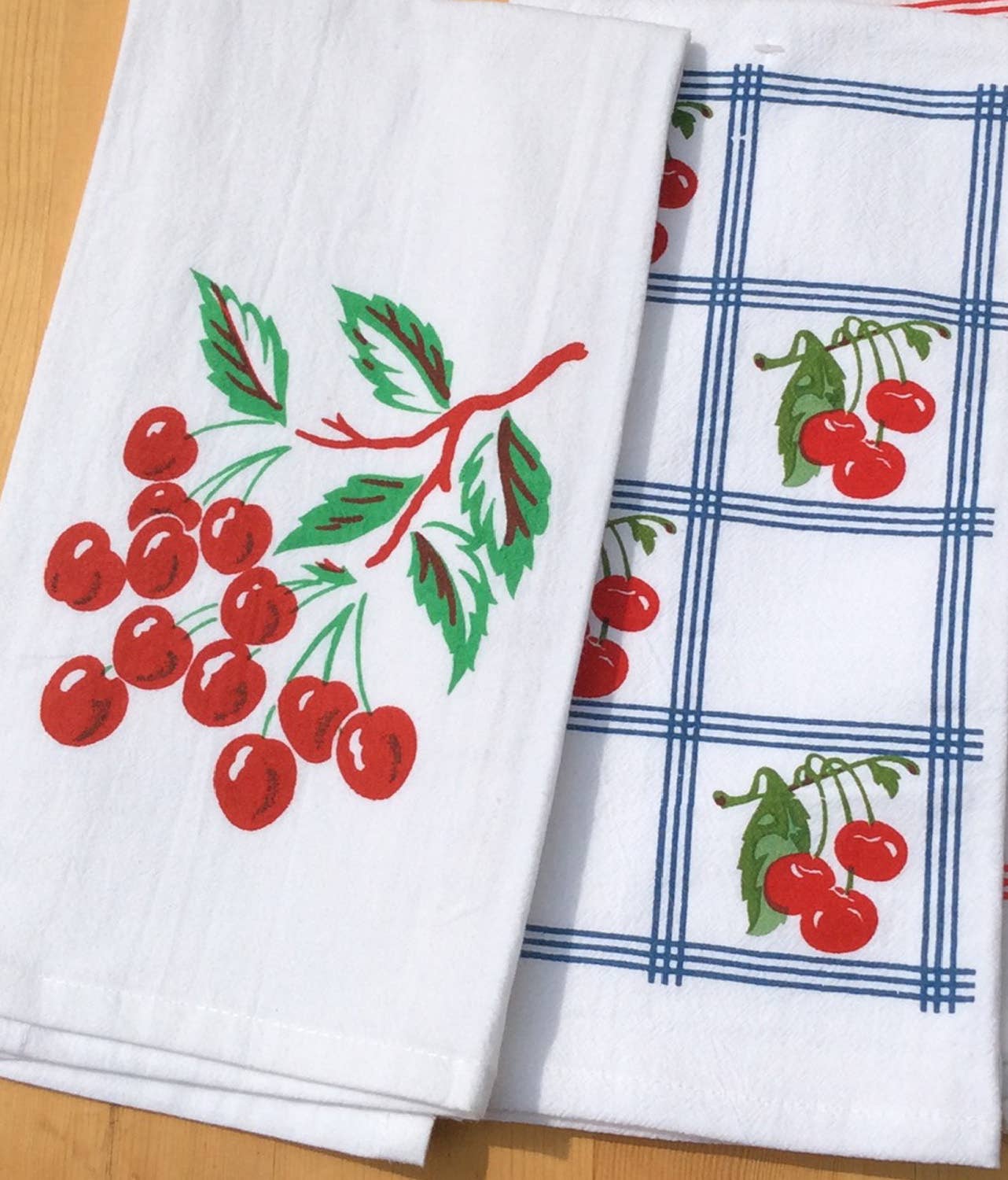 Red and White Kitchen Company - Wholesale Tea Towel - Cherry Tile Retro Flour Sack Kitchen Towel2