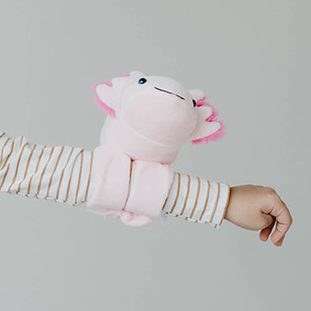 The Petting Zoo - Wholesale Stuffed/Plush Toy - Kids & Baby - Slap bracelet Highland Cow 9" Slapstix1