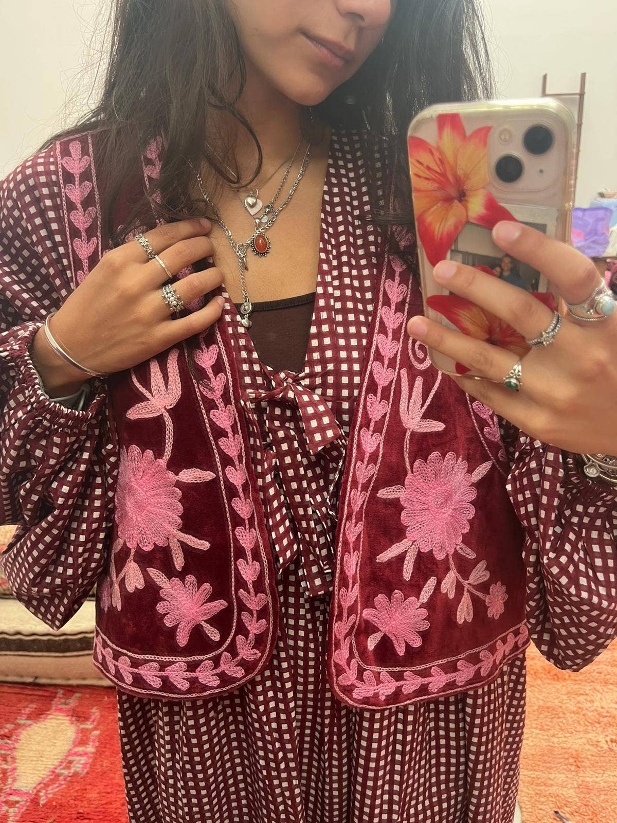 ToutVintage - Wholesale Outerwear Vest - Women's - Suzani velvet Gilet red pink2