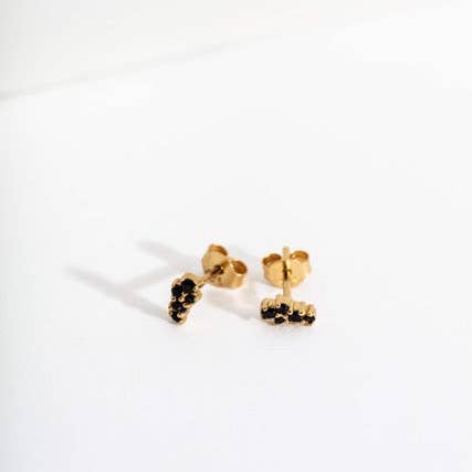 Boucles d'oreilles clous Galaxie Or Noir pour la vente par Claire Hill Designs