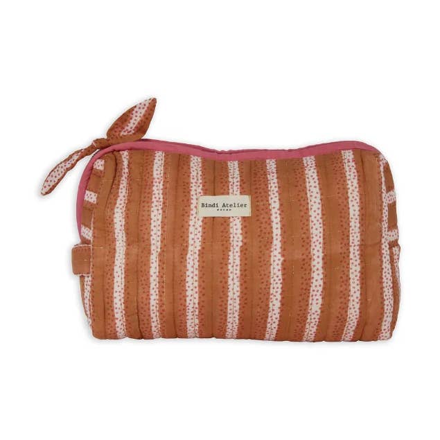 Bindi Atelier – Großhandel Kosmetiktasche – Damen – Gepolsterte Kulturtasche aus Baumwolle mit Blockdruck – Bala Praline0