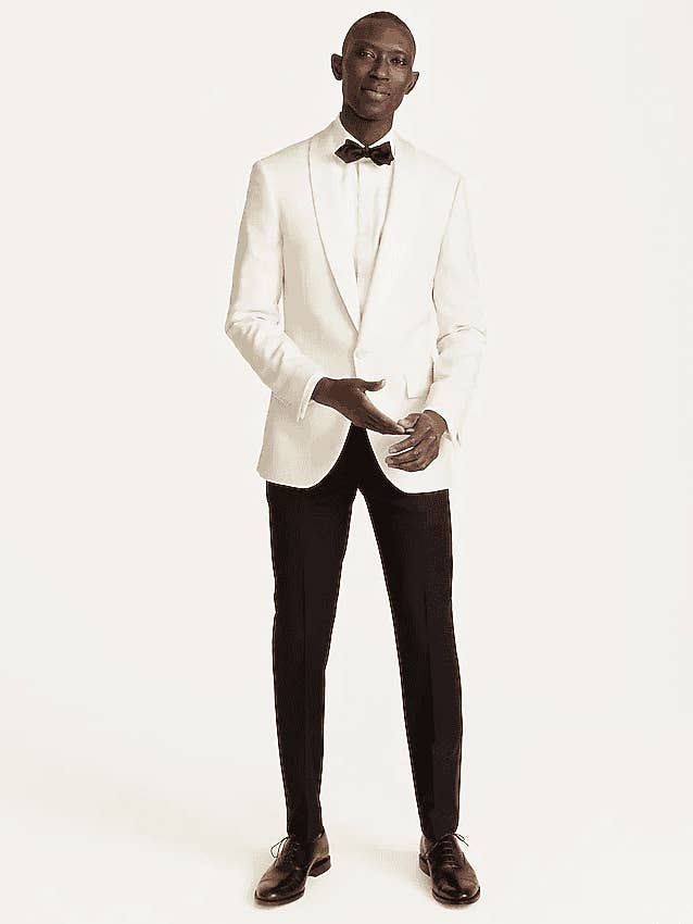 Beige bröllopskostymer - Klassisk design för wholesale av Alberto Nardoni