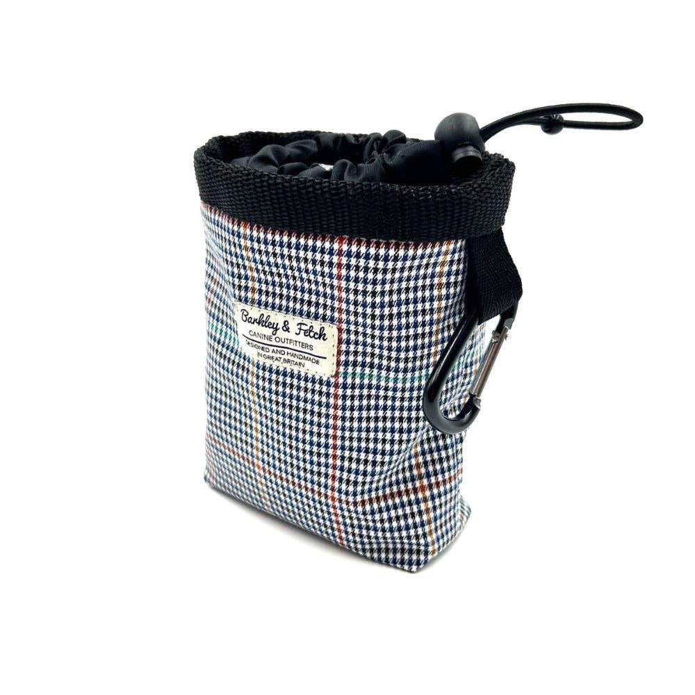 Barkley and Fetch – wholesale Pet treat bag – Dog – Navy Dogtooth Check Treat Bag1