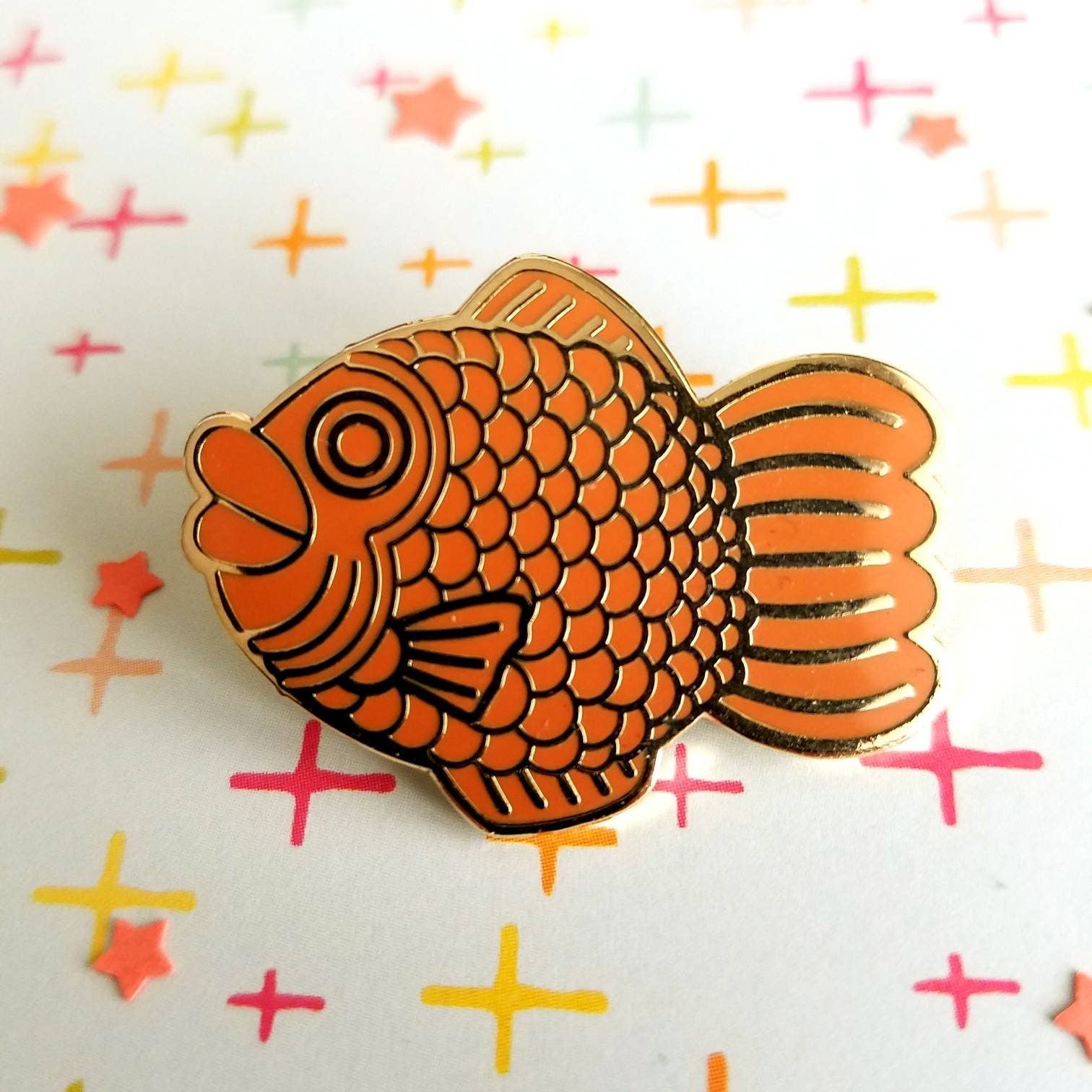 Opalescent Eel Illustration & Design - Wholesale Lapel Pin/Button - Taiyaki Hard Enamel Pin9