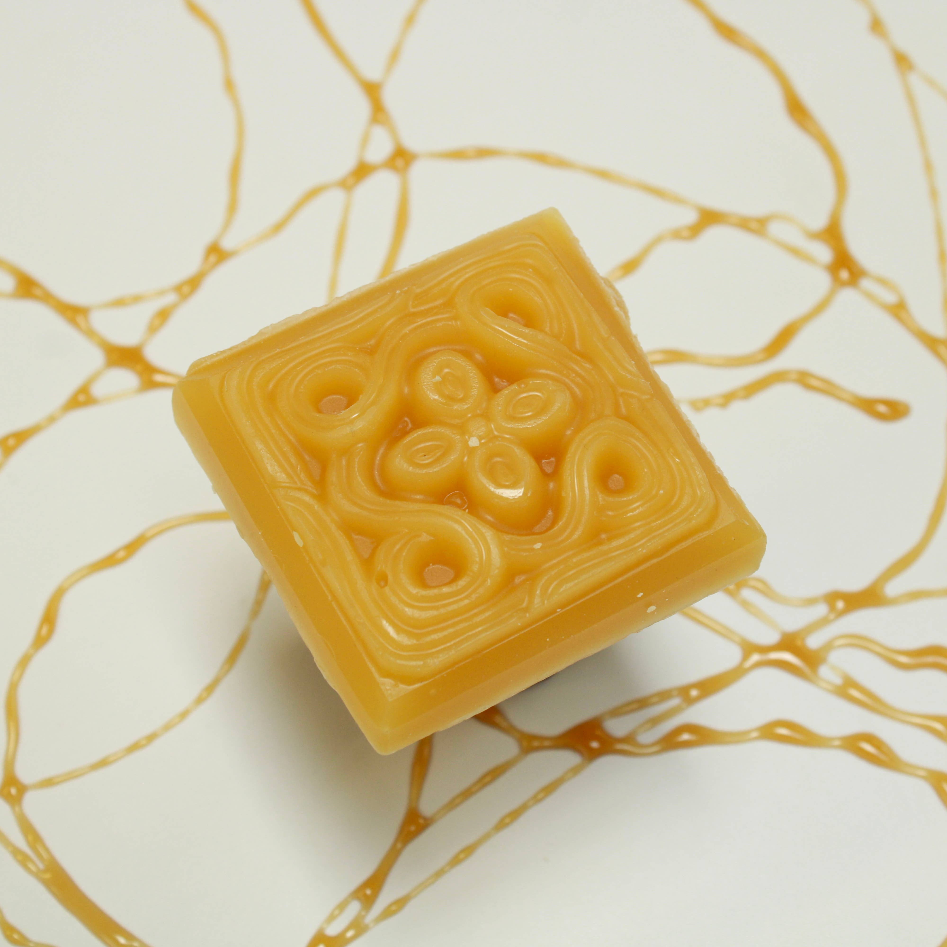 Zambeezi - Wholesale Craft Supplies - Pure Zambian Beeswax - 2 oz