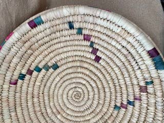 BAHIA HOME – Engroshandel Pyntebakke – Puttalam Plateau - Rund bakke i fint palmeflet6