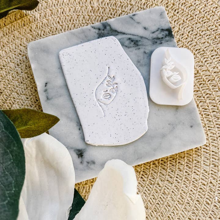 Tera Clay - Wholesale Craft tool - Woman's Floral Face Embossing Stamp3