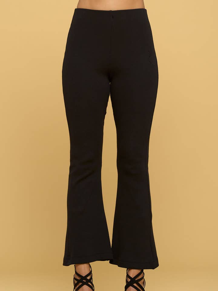 Pantalon évasé en tricot côtelé brossé fabriqué aux États-Unis pour la vente par Renee C.