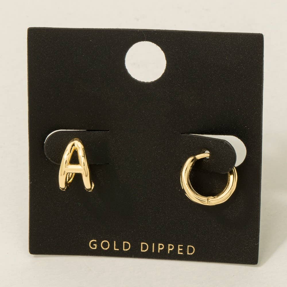 Fame Accessories – wholesale Hoop-örhängen – Guldpläterade miniörhängen med initialbokstav0