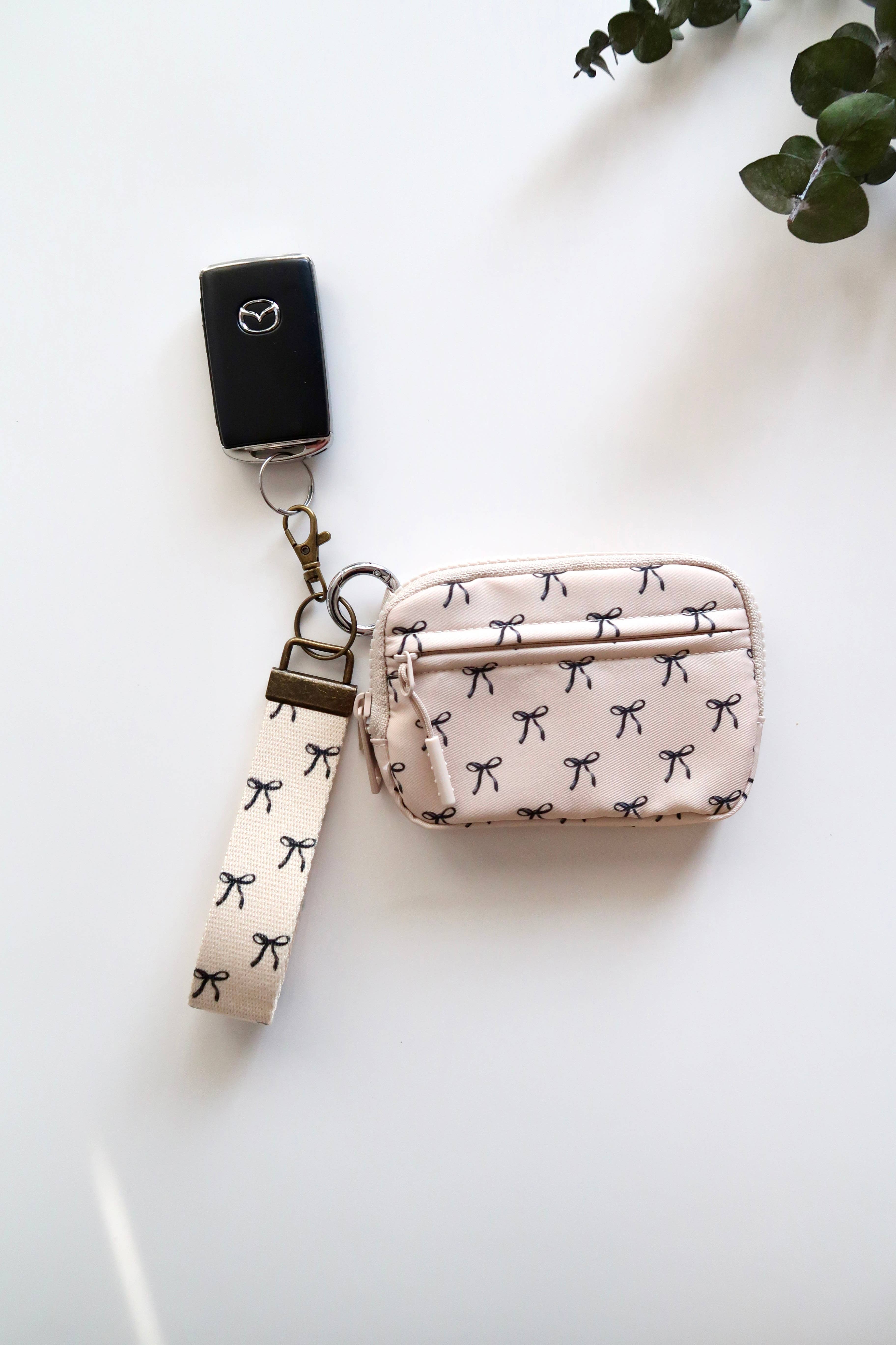 Frederick Family Co. - Wholesale Wallet - Women's - Bow Keychain Wallet with Wrist Lanyard, Compact Card Holder 5