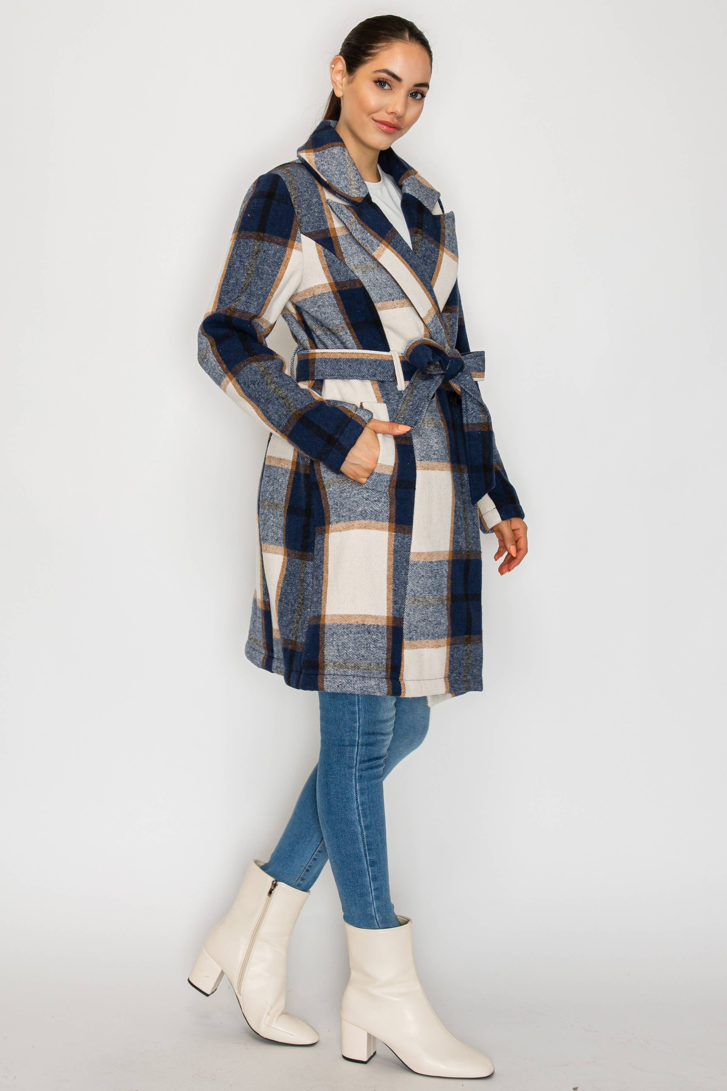 PATRONCITO USA INTERNATIONAL, INC - Wholesale Coat - Women's - Women's Long Coat Plaid Jacket with belt (LJ400)3