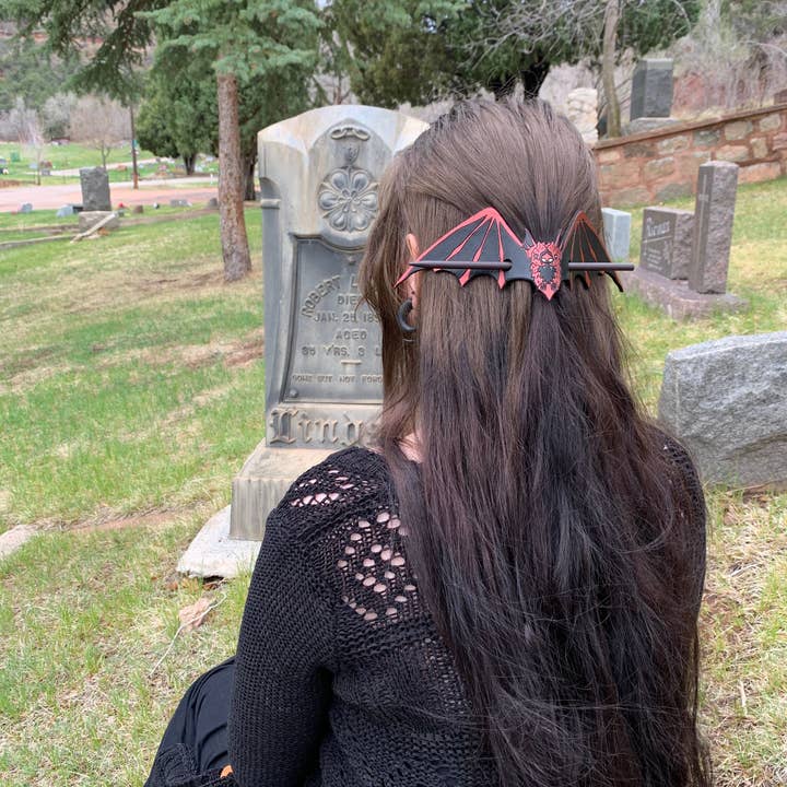 Hart & Horn - Vendita all'ingrosso Fermaglio per capelli - Donna - Fermacapelli in pelle di pipistrello2