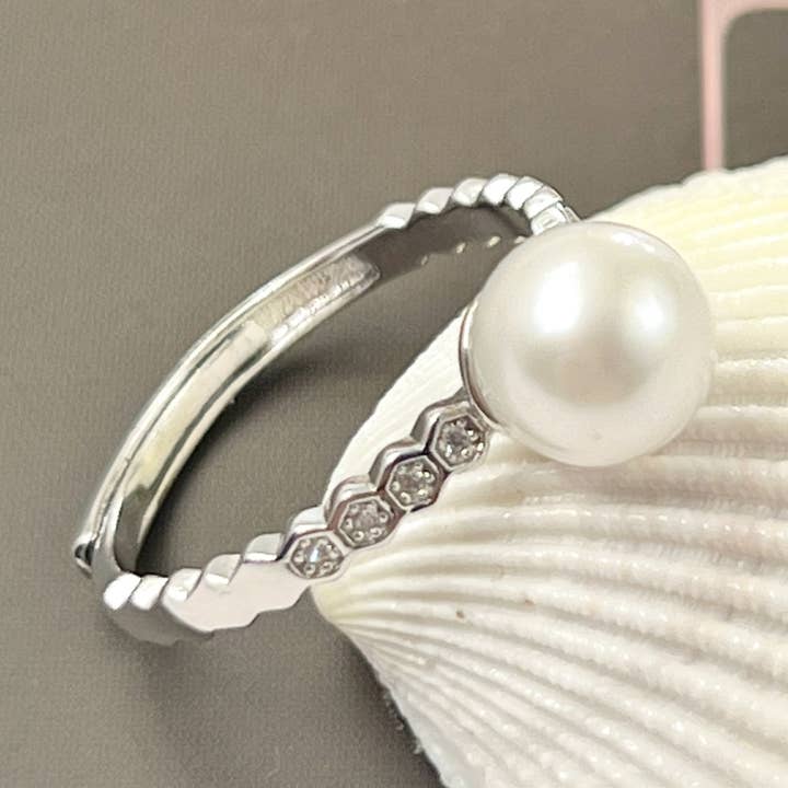 925 Sterling Silver Pearl Ring for wholesale by digsell