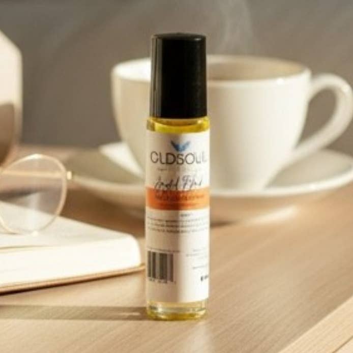 Miscele per aromaterapia per la vendita all'ingrosso da parte di Old Soul Soap Company Inc.