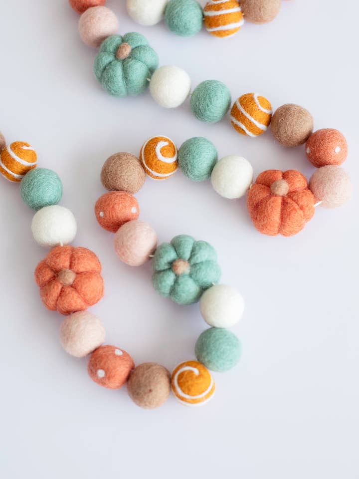 Hey There Pumpkin Garland for wholesale by Little Books & Nooks