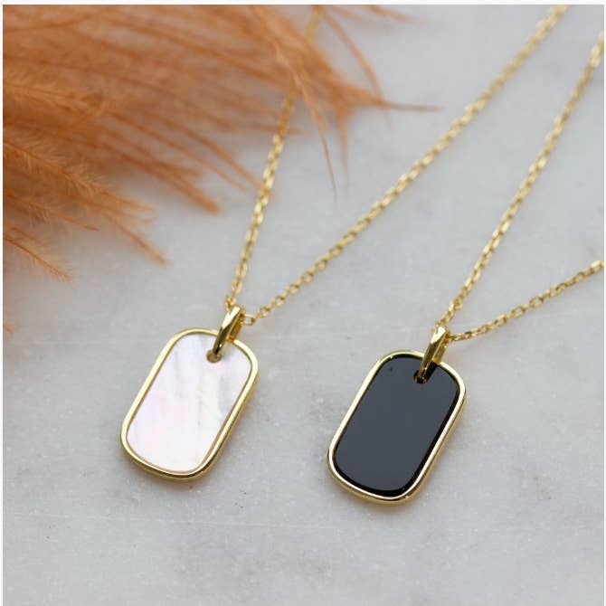Aurora Jewels – Großhandel Kette mit Anhänger/Charm – Hundemarken-Halskette aus schwarzem Onyx und Perlmutt
