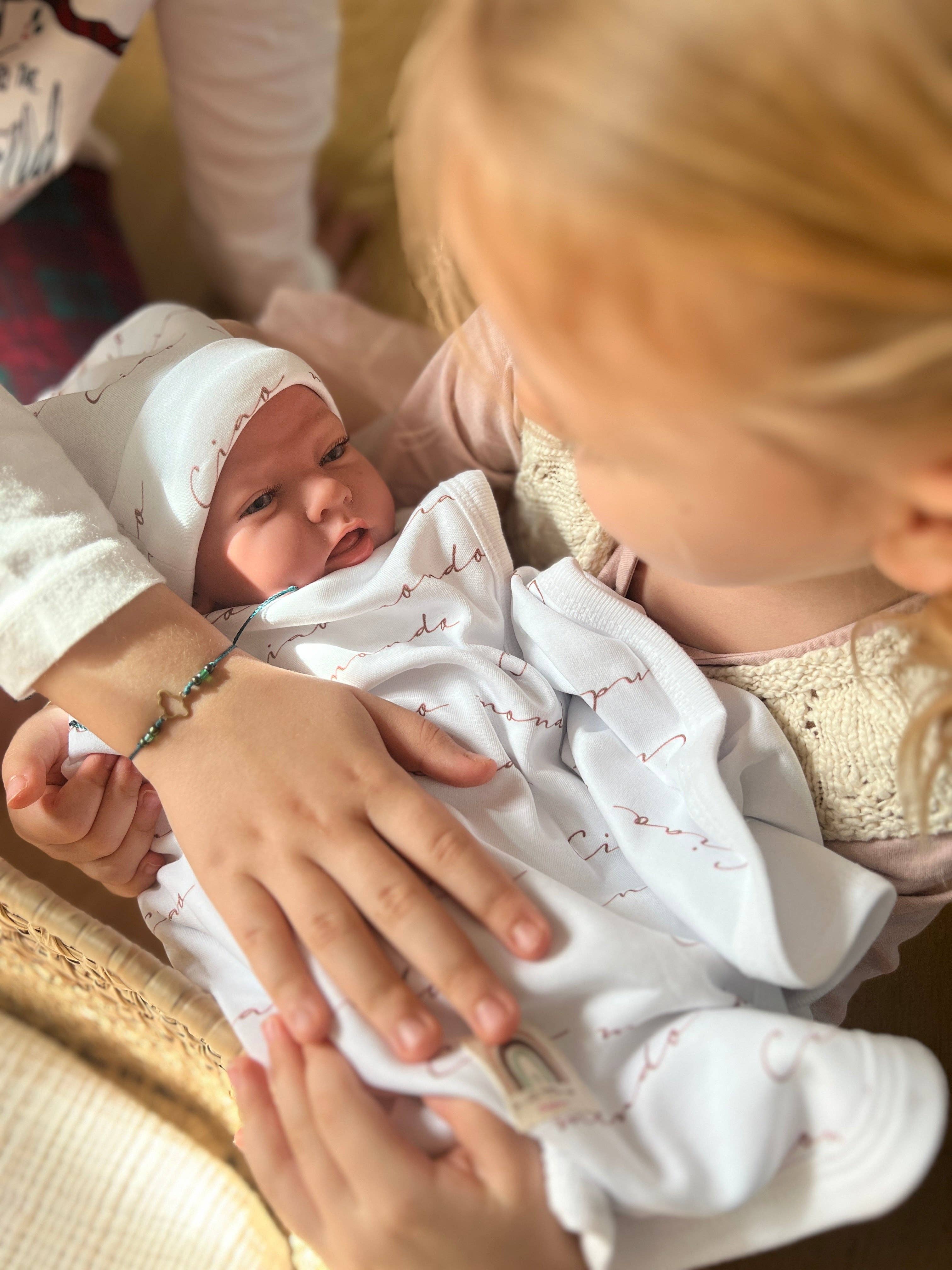 Babylissima - Wholesale Swaddle Set - Baby - Skin to Skin: Copertina & Capellino5