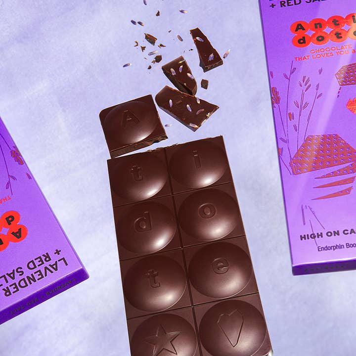 Antidote Chocolate - Wholesale Chocoladereep - Antidote Chocolate PANAKEIA: LAVENDER + ROOD ZOUT2