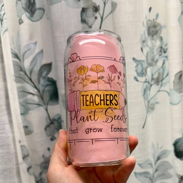 Tazza da caffè in vetro personalizzata per l'apprezzamento degli insegnanti per la vendita all'ingrosso da parte di Embroidery by BUBE