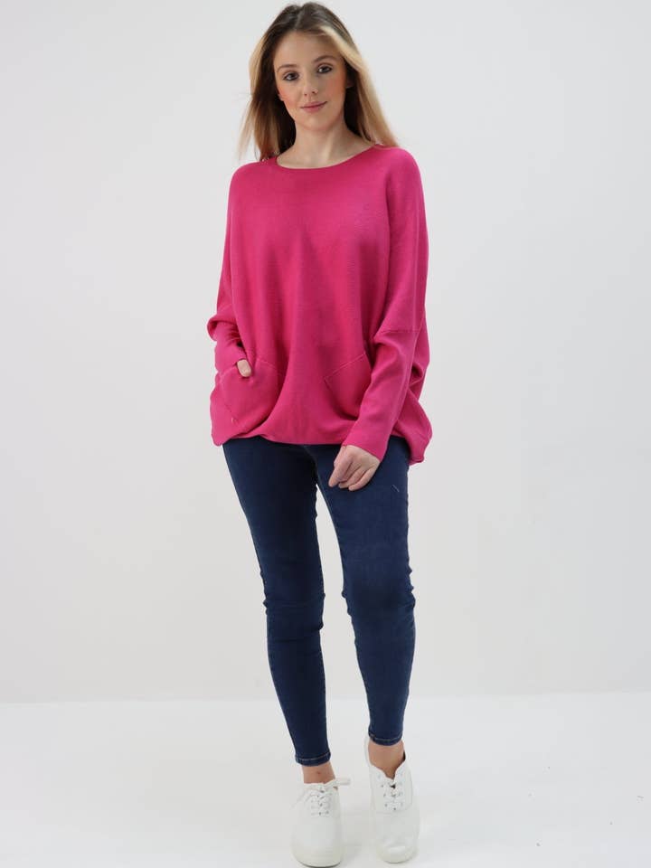 Pull chauve-souris italien à lacets pour la vente par Miss Bold