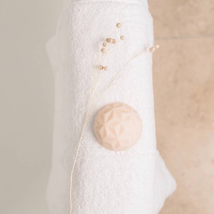 WILMOTTE COSMETIQUE - Wholesale Hair Conditioner - Shea butter solid conditioner1