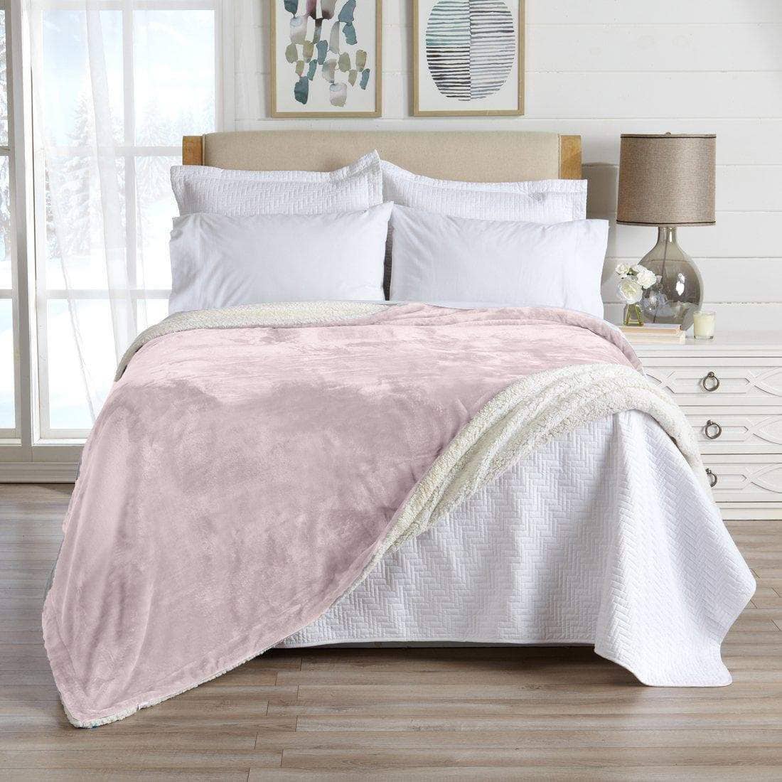 BH Collective - Wholesale Bedding Blanket - Bed Blanket - Velvet Plush & Sherpa Reverse - Kinsley77