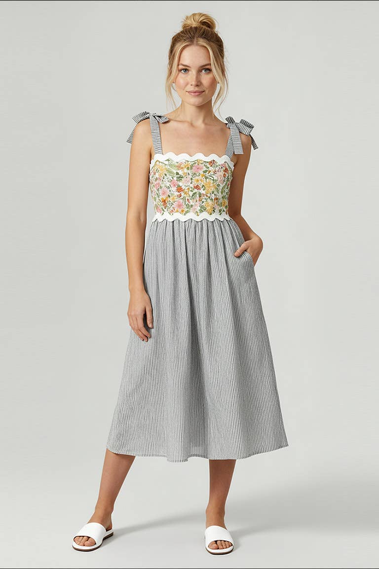 Kori America - Wholesale Jurk - Dames - Schouderband Ric Rac Bloemenstreep Midi Jurk2