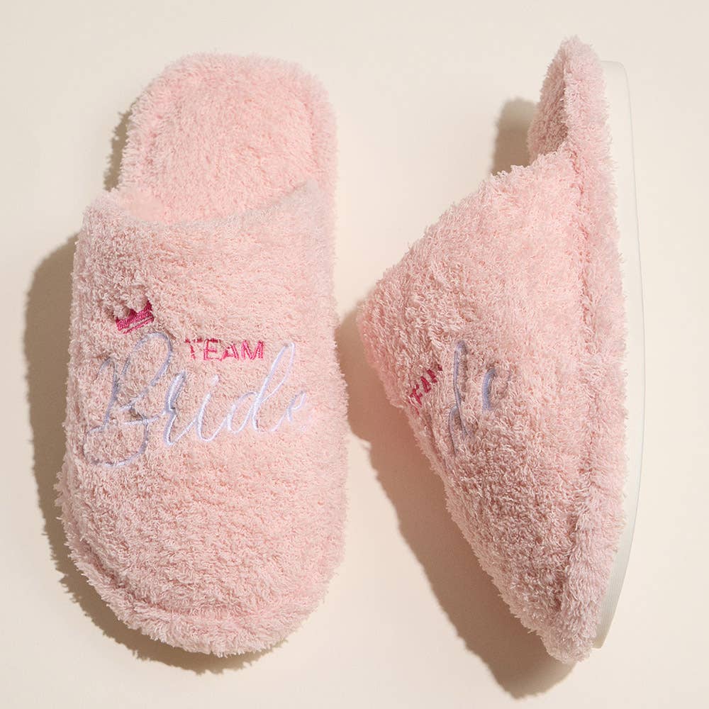 Sensibling Corp. – wholesale Slippers – Women's – 6Pairs - MOM MAGIC Heart Patch Embroidered Indoor Slippers2