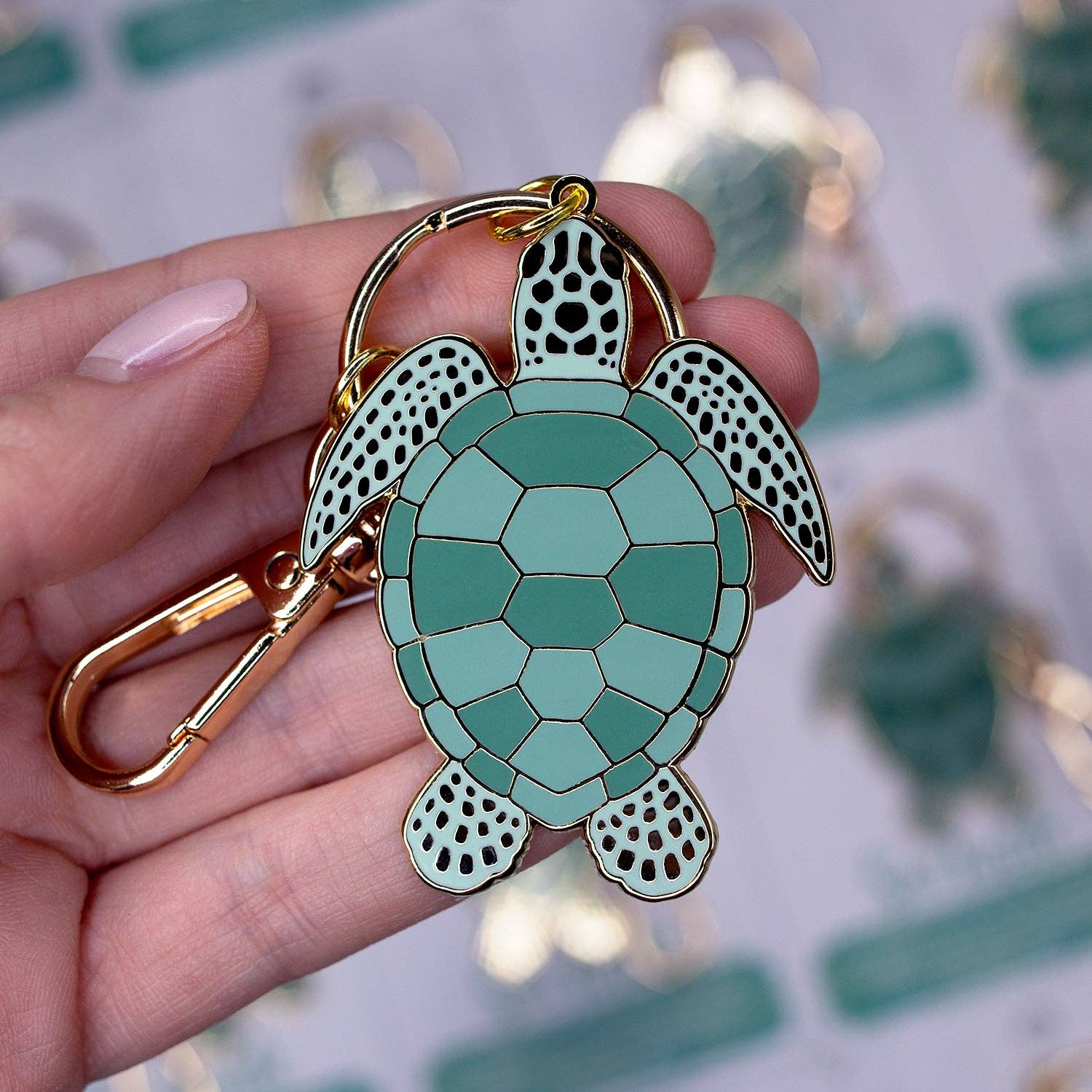 Botanical Bright – Großhandel Schlüsselanhänger – Unisex – Sea Turtle Emaille Schlüsselbund1