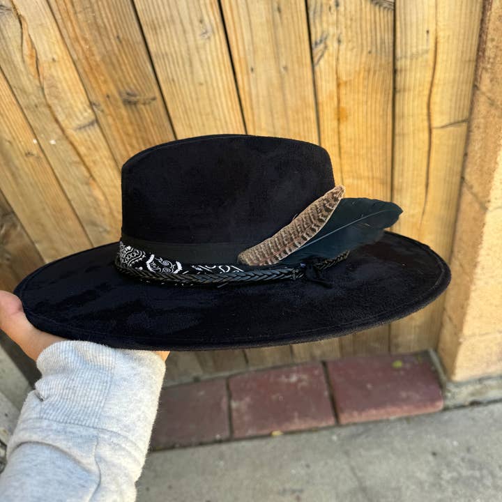 Alberly USA – wholesale Fedora – Women’s – Suede collection0