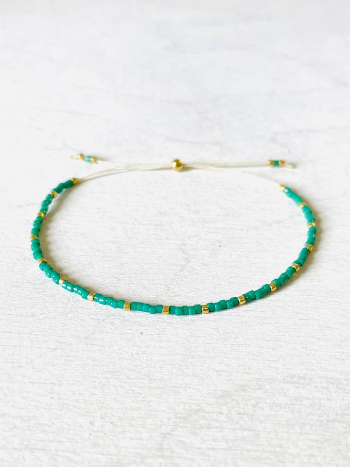 Justermbart Miyuki-pärlarmband i nylon med rocailles för wholesale av Atelline