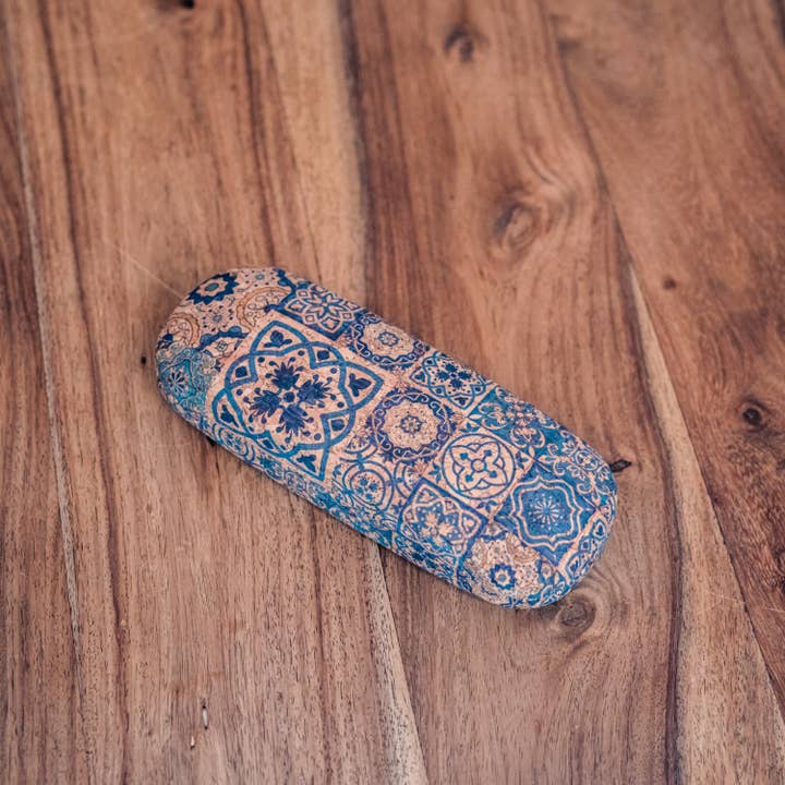 Made By Nami - Vendita all'ingrosso Custodia/supporto per occhiali - Donna - Custodia rigida per occhiali in sughero con decorazioni boho - Design 21