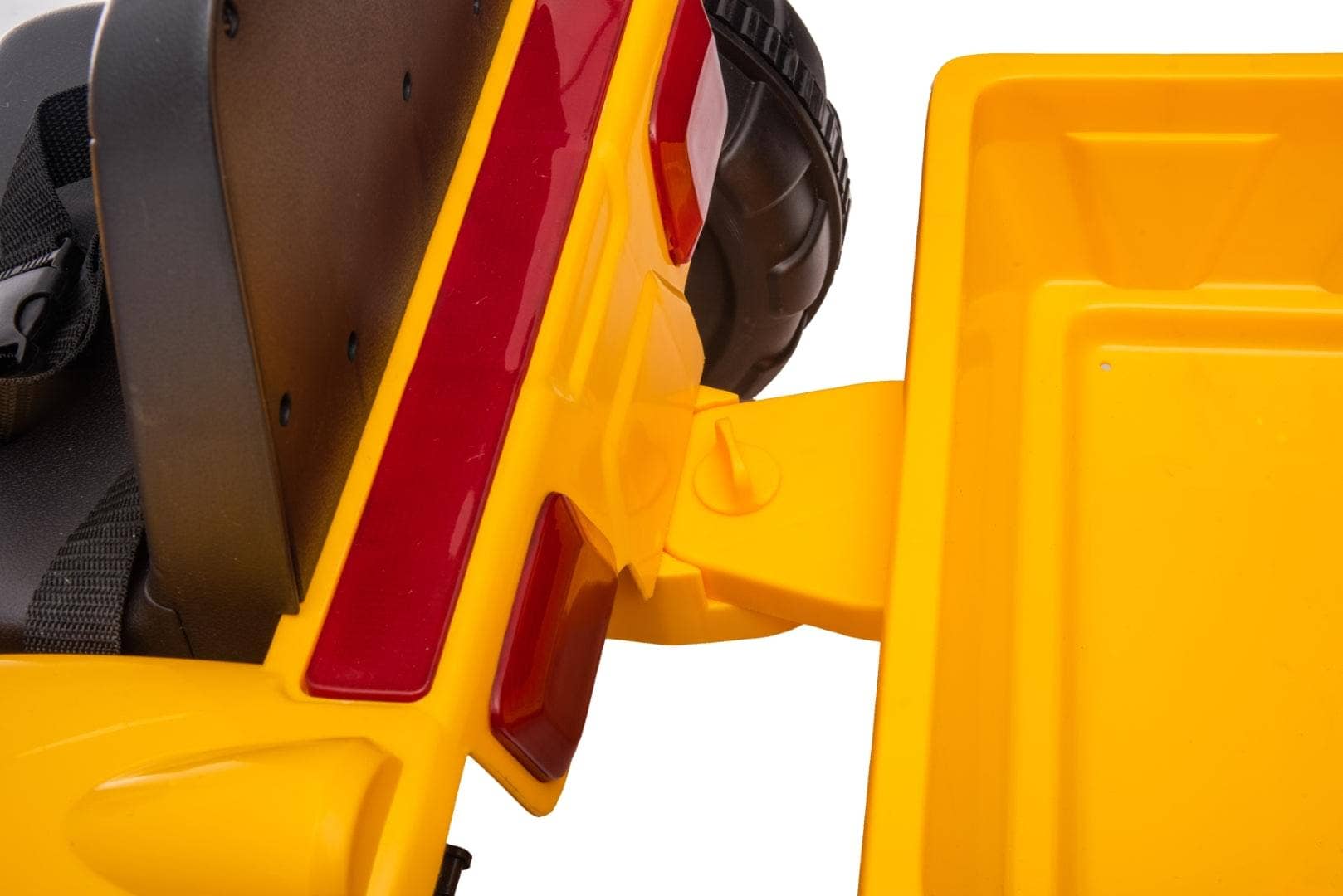 Yellow 12V Freddo Excavator 1 Seater Ride on for Kids for wholesale on Faire10