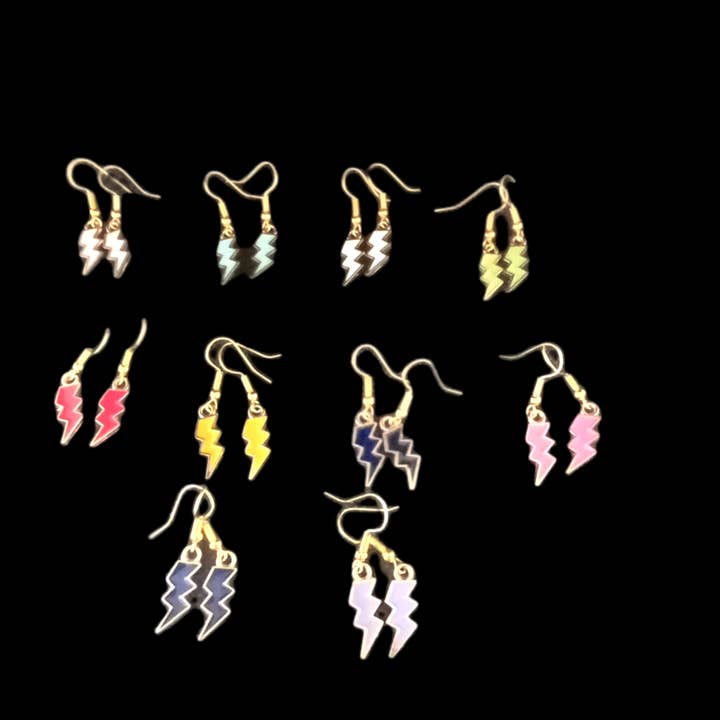 Pendientes relámpago, caja de 10 unidades. para venta al por mayor de Funky Welsh Craft and Gifts