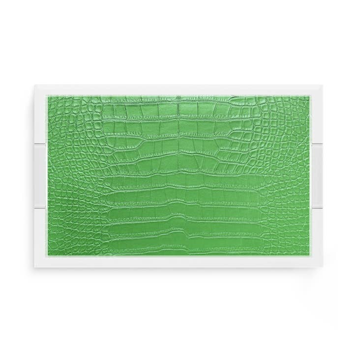 Plateau décoratif rectangulaire en acrylique vert Weatherly Crocodile pour la vente par Nicolette Mayer Collection