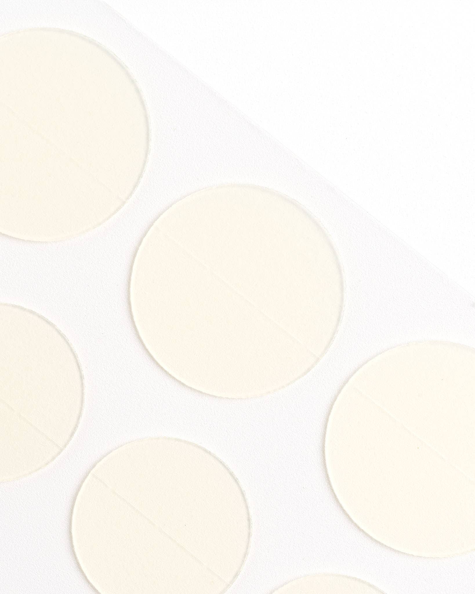 Soinvogue – wholesale Acne/hydrocolloid patch – Brushworks Breakout Barrier Hydrocolloid Spot Patches - 26pc2