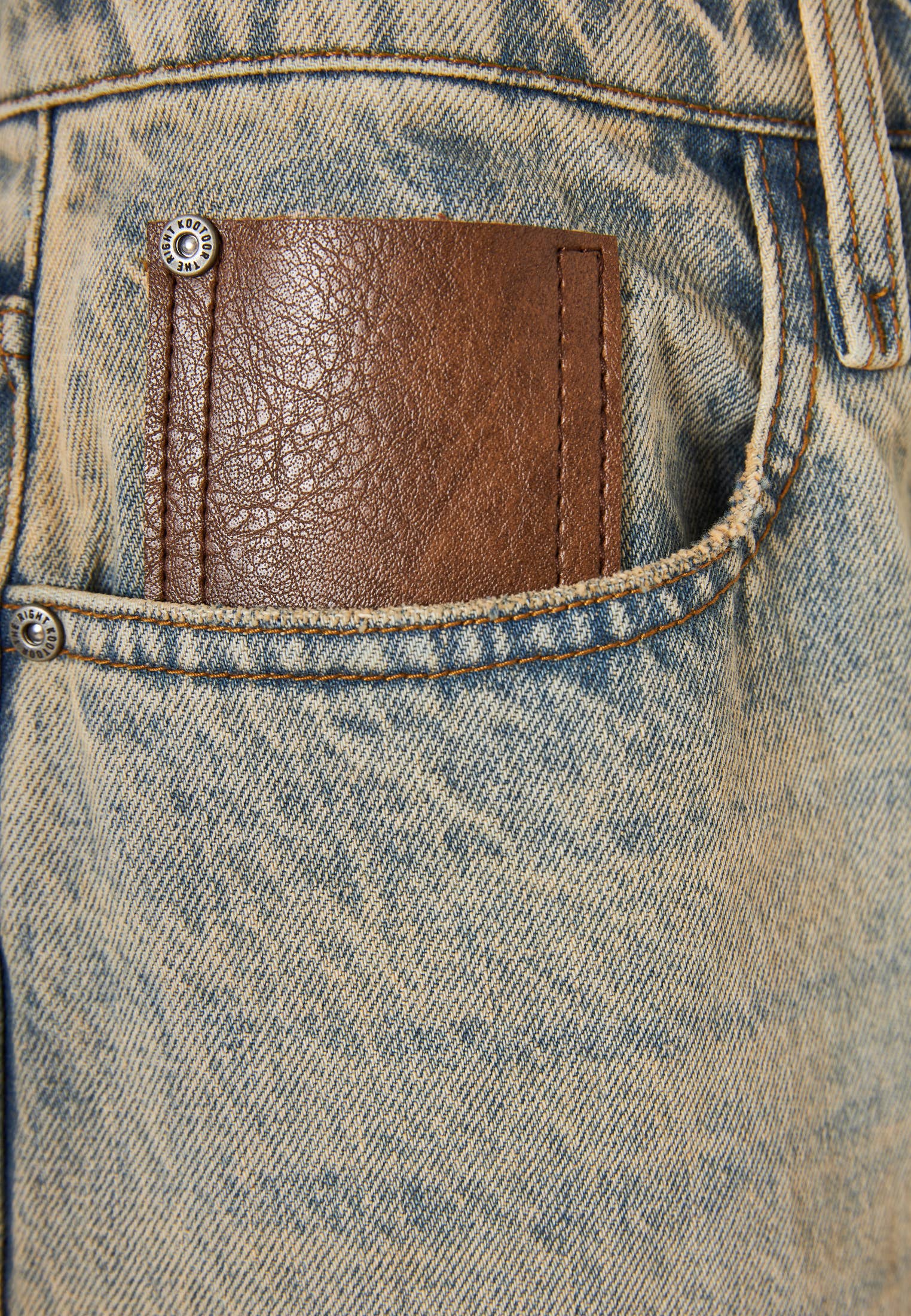 LT BLÅ Damjeans med vida ben [FBL012-176-02] för wholesale på Faire3