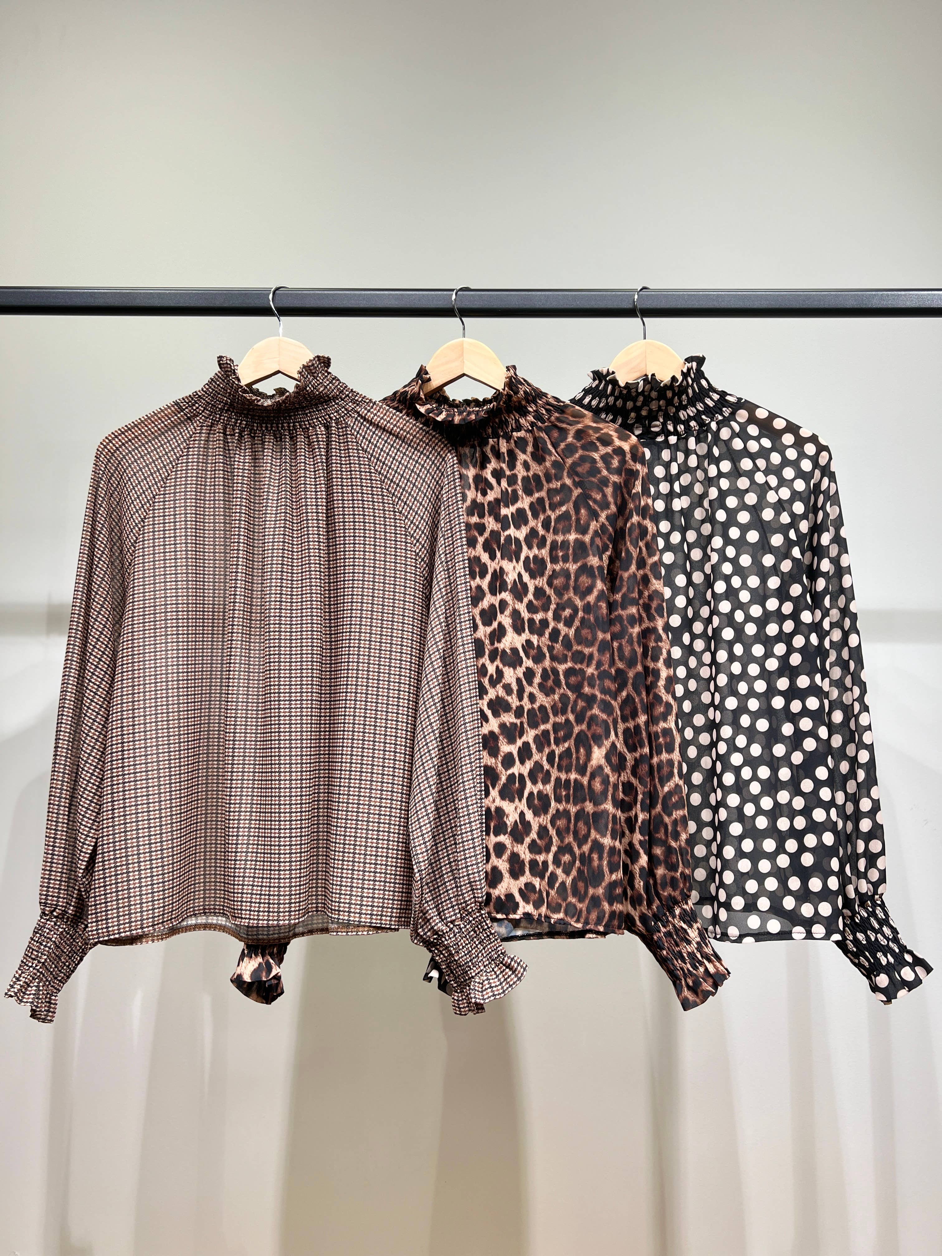 L'Emotion - Wholesale Blouse - Women's - High Collar Blouse with Smocked Cuffs and Patterned Chiffon14