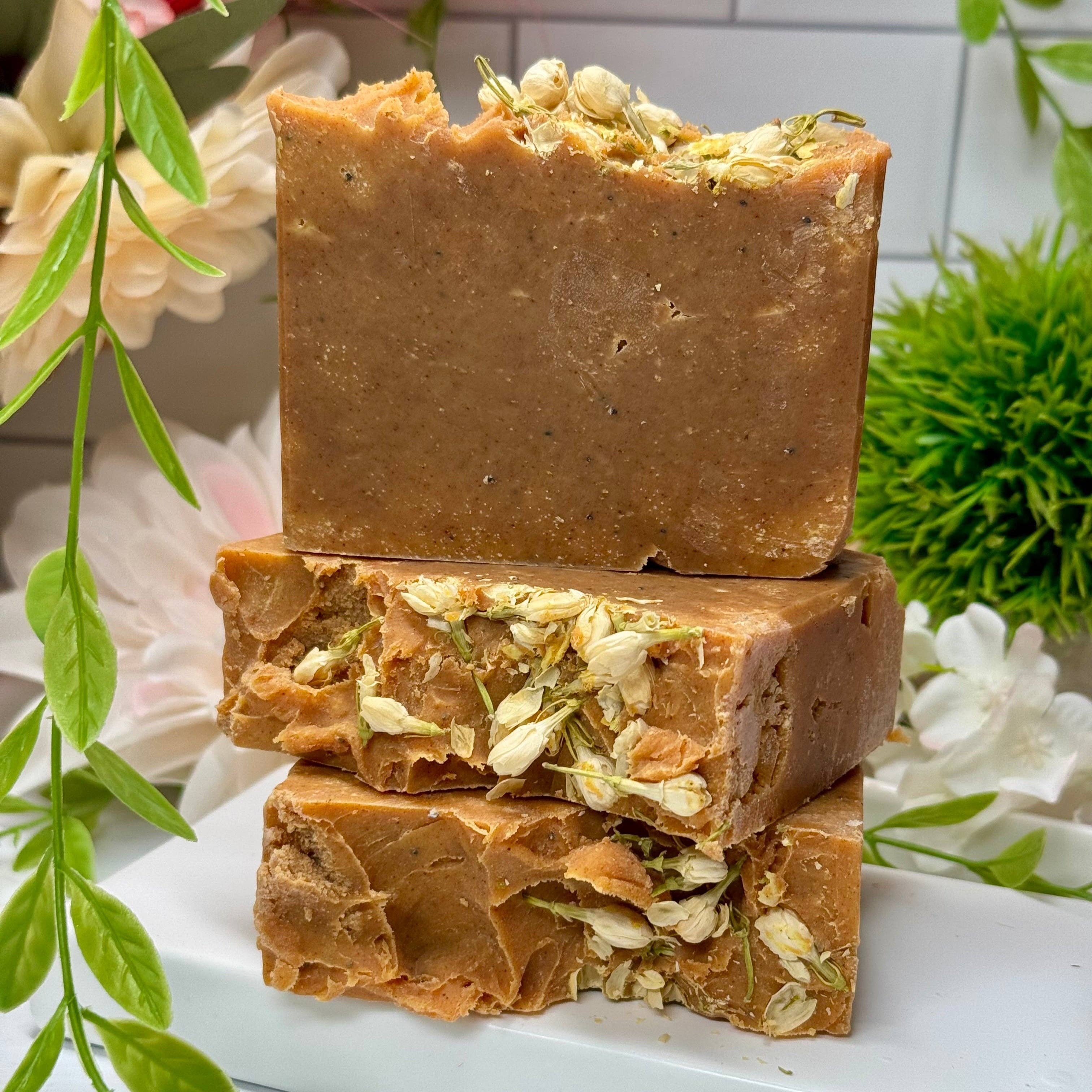 SelesTeres - Wholesale Bar Soap - Oatmeal & Lavender - Exfoliation Scrub Bar with Turmeric, Honey, Shea Butter & Clays2